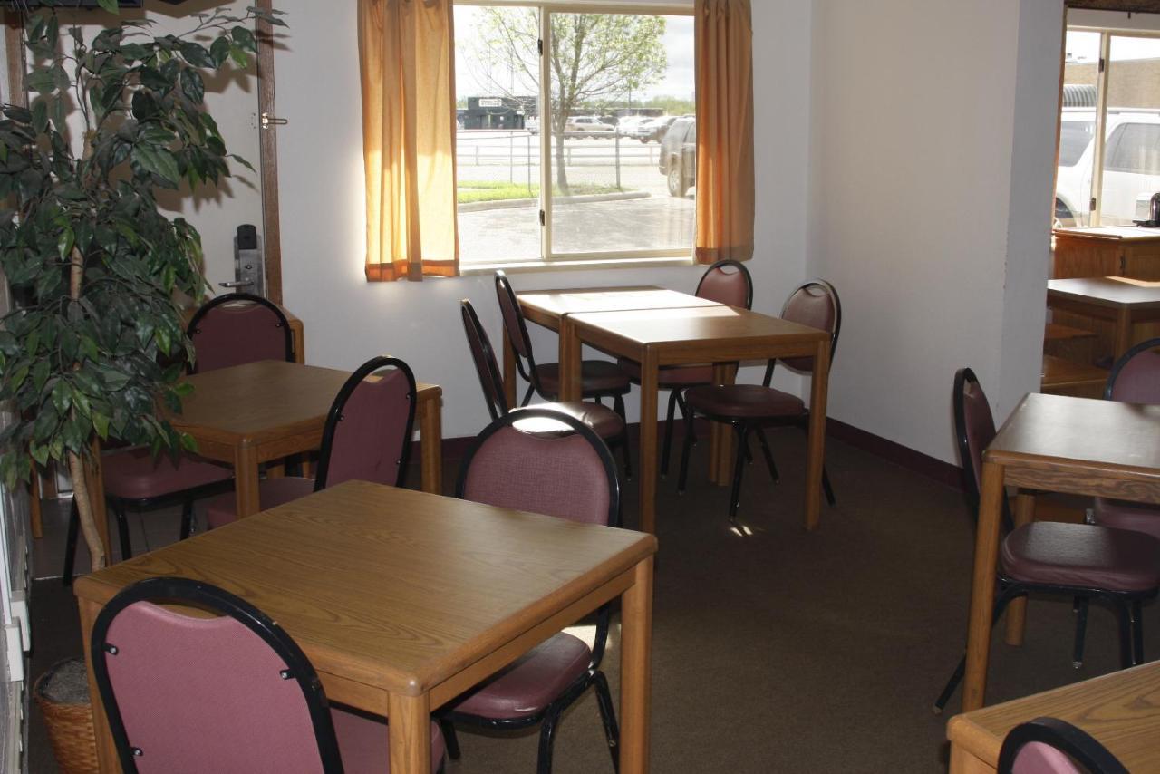 Dakota Inn Huron Zewnętrze zdjęcie